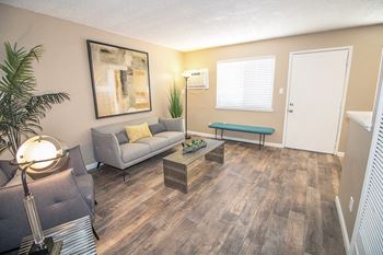 Living decor at Woodland Village Apartments , California, 95695
